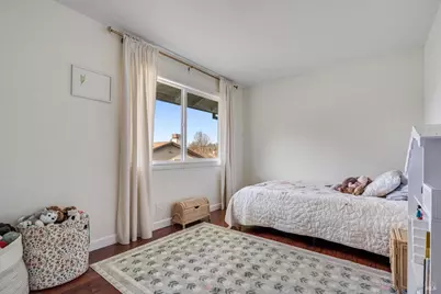 2594 Vine Hill Drive, Napa, CA 94558 - Photo 17