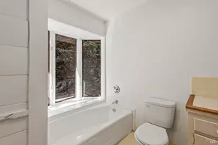 2 Baytree Ln, San Anselmo, CA 94960 - Photo 15