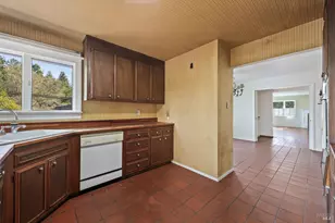 2 Baytree Ln, San Anselmo, CA 94960 - Photo 9