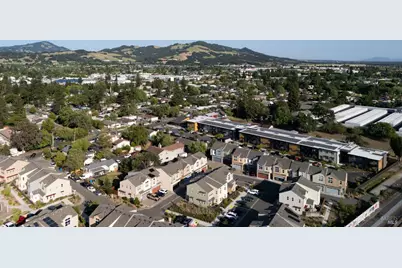 48 Yarrow Way, Santa Rosa, CA 95407 - Photo 57