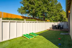 76 Dockside Cir, San Rafael, CA 94903 - Photo 19