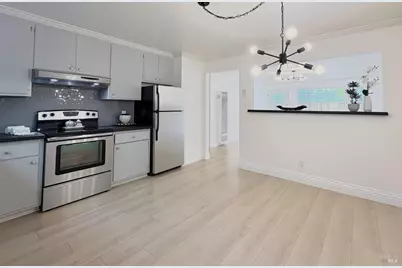5242 Miles Avenue #Apt C, Oakland, CA 94618 - Photo 9