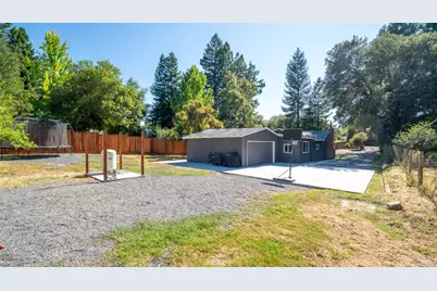 1550 Laguna Road, Santa Rosa, CA 95401 - Photo 15