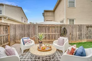 1030 Driftwood Dr, Suisun City, CA 94585 - Photo 31