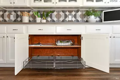 1142 Legion Avenue, Napa, CA 94559 - Photo 15