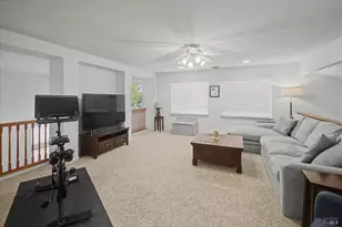 931 Zephyr Ln, Vacaville, CA 95687 - Photo 37