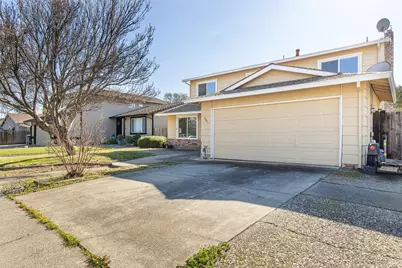 380 Claridge Court, Vacaville, CA 95687 - Photo 3