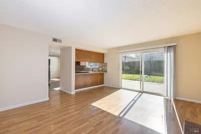 380 Claridge Court, Vacaville, CA 95687 - Photo 15