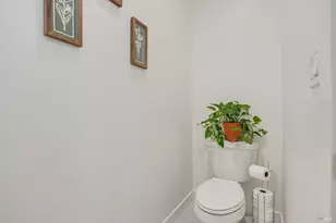 1747 Linden Ln, Santa Rosa, CA 95404 - Photo 29