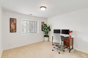 648 E J St, Benicia, CA 94510 - Photo 27