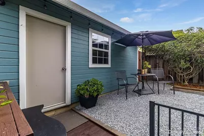 648 E J Street, Benicia, CA 94510 - Photo 33