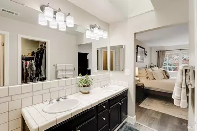 648 E J Street, Benicia, CA 94510 - Photo 25