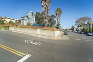 302 Carolina St, Vallejo, CA 94590 - Photo 3