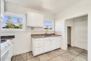 302 Carolina St, Vallejo, CA 94590 - Photo 17