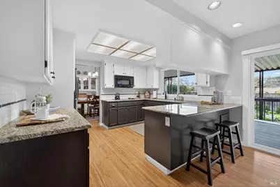 2071 Mount Olive Drive, Santa Rosa, CA 95404 - Photo 15