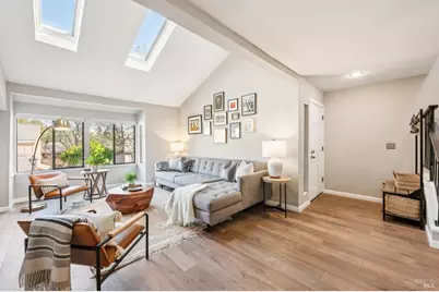 72 Flicker Drive, Novato, CA 94949 - Photo 3