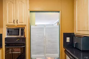 98 Sequoia Cir, Santa Rosa, CA 95401 - Photo 29