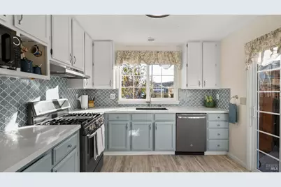 680 Vintage Court, Fairfield, CA 94534 - Photo 15