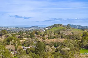 194 Maestro Rd, Novato, CA 94947 - Photo 9