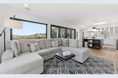 194 Maestro Road, Novato, CA 94947 - Photo 13