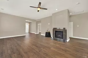 1721 Beale Cir, Suisun City, CA 94585 - Photo 13