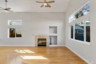 1210 Maple Dr, Rohnert Park, CA 94928 - Photo 5