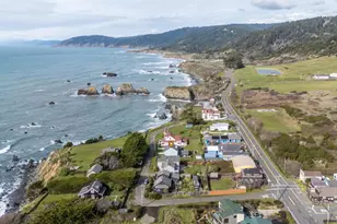 37043 Omega Dr, Westport, CA 95488 - Photo 3