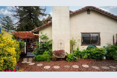 919 Hacienda Circle, Rohnert Park, CA 94928 - Photo 3