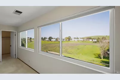 309 Drake Court, Benicia, CA 94510 - Photo 35