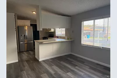 5300 Rexford Way, Santa Rosa, CA 95403 - Photo 5