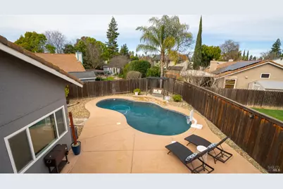 631 Sunnyvale Place, Vacaville, CA 95687 - Photo 39