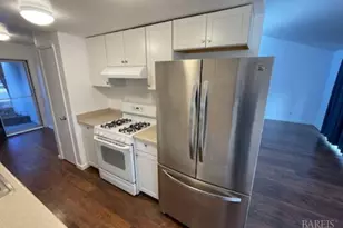 935 W 8th St, Santa Rosa, CA 95401 - Photo 9