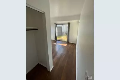 935 W 8th Street, Santa Rosa, CA 95401 - Photo 13