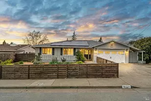 1021 McNear Ave, Petaluma, CA 94952 - Photo 1