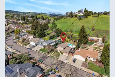 1034 Stonebridge Drive, Napa, CA 94558 - Photo 3