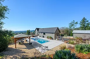 1750 Crystal Springs Ct, Santa Rosa, CA 95404 - Photo 3
