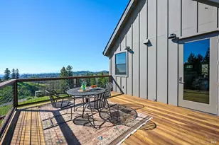 1750 Crystal Springs Ct, Santa Rosa, CA 95404 - Photo 9