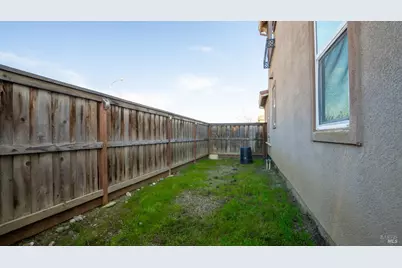 626 Sitka Drive, Vacaville, CA 95687 - Photo 33