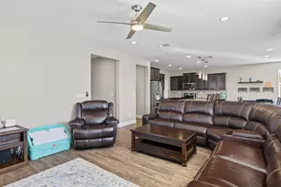 626 Sitka Dr, Vacaville, CA 95687 - Photo 9