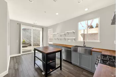 702 Racoon Court, Fairfield, CA 94533 - Photo 11