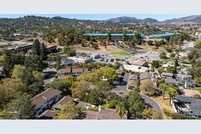 32 Picadilly Court, San Rafael, CA 94903 - Photo 25