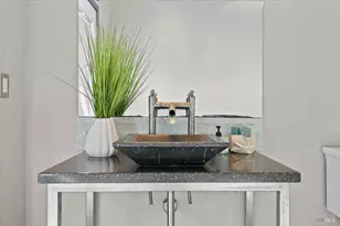 197 Bailhache Ave, Healdsburg, CA 95448 - Photo 15