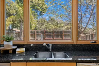 197 Bailhache Avenue, Healdsburg, CA 95448 - Photo 9