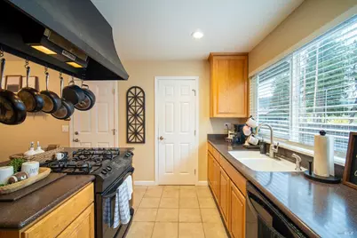 1243 Eleanor Avenue, Rohnert Park, CA 94928 - Photo 9