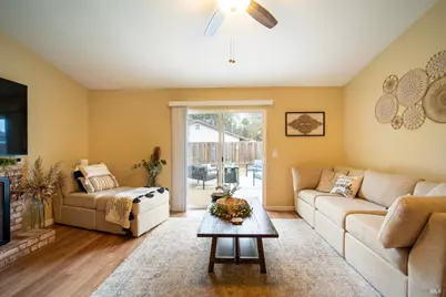 1243 Eleanor Avenue, Rohnert Park, CA 94928 - Photo 15