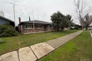 411 S 2nd St, Rio Vista, CA 94571 - Photo 3