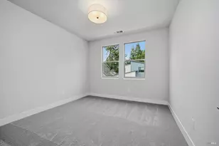 135 Waterstone Ct, Napa, CA 94558 - Photo 37