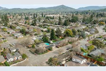 200 Alderbrook Drive, Santa Rosa, CA 95405 - Photo 31