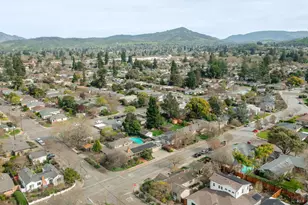 200 Alderbrook Dr, Santa Rosa, CA 95405 - Photo 31