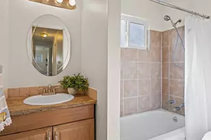 2450 Oceanic Dr, Fairfield, CA 94533 - Photo 19